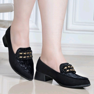 کفش زنانه پاشنه سه سانت