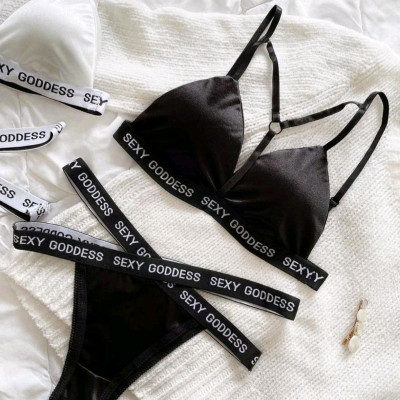 ست سوتین شرت