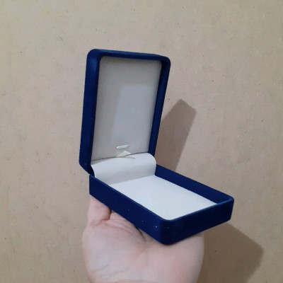 جعبه هدیه مخصوص جواهرات