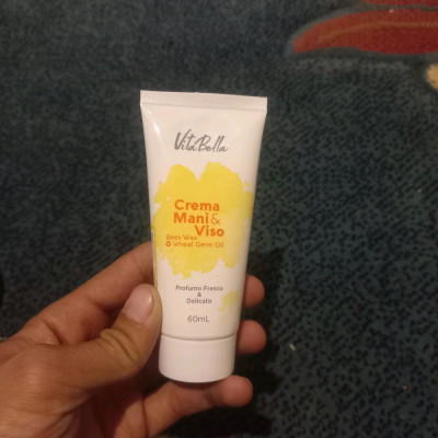 کرم مرطوب کننده جوانه گندم