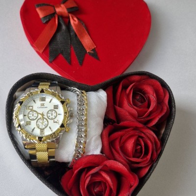 باکس هدیه مردانه ( ساعت و دستبند)