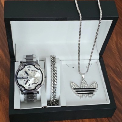 ست هدیه مردانه ( ساعت به همراه دستبند و گردنبند)