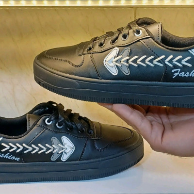 کفش ونس دخترانه و زنانه