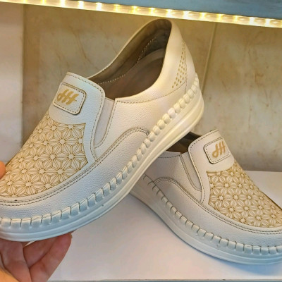 کفش طبی زنانه