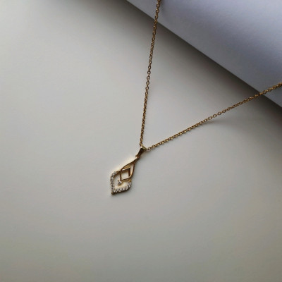 گردنبند نگین دار زنانه