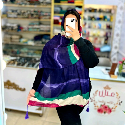 شال نخی منگوله دار سبک و لطیف وارداتی-134451