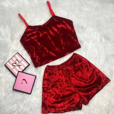 تاپ وشورتک مخمل