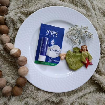 بالم لب مرطوب کننده هیدرودرم مدل Classic Care