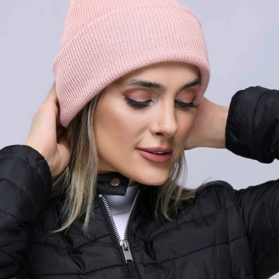 کلاه کشبافی اسپرت