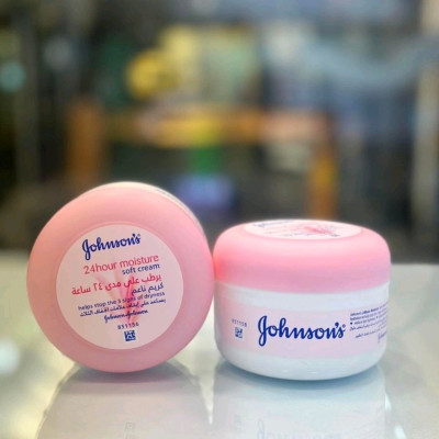 کرم مرطوب کننده جانسون