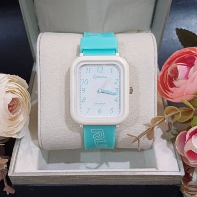 ساعت مچی برند مینگ روی مدل MR2318LAQ آبی آسمانی کم رنگ