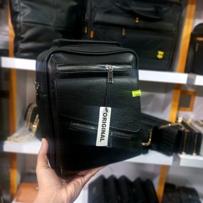 کیف پاسپورتی با طرح های متنوع جنس چرمی