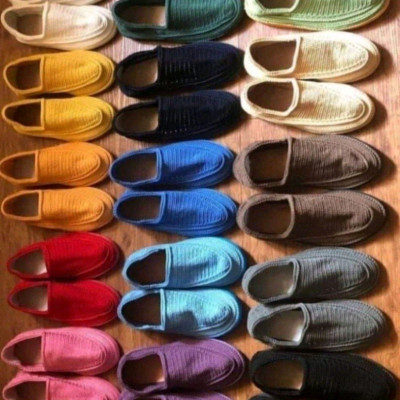 گیوه ساده رنگی