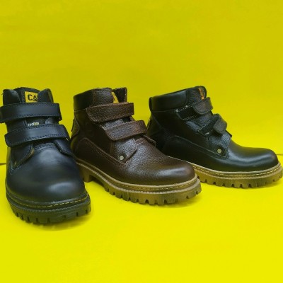 نیم بوت پسرانه چرم تبریز Cat